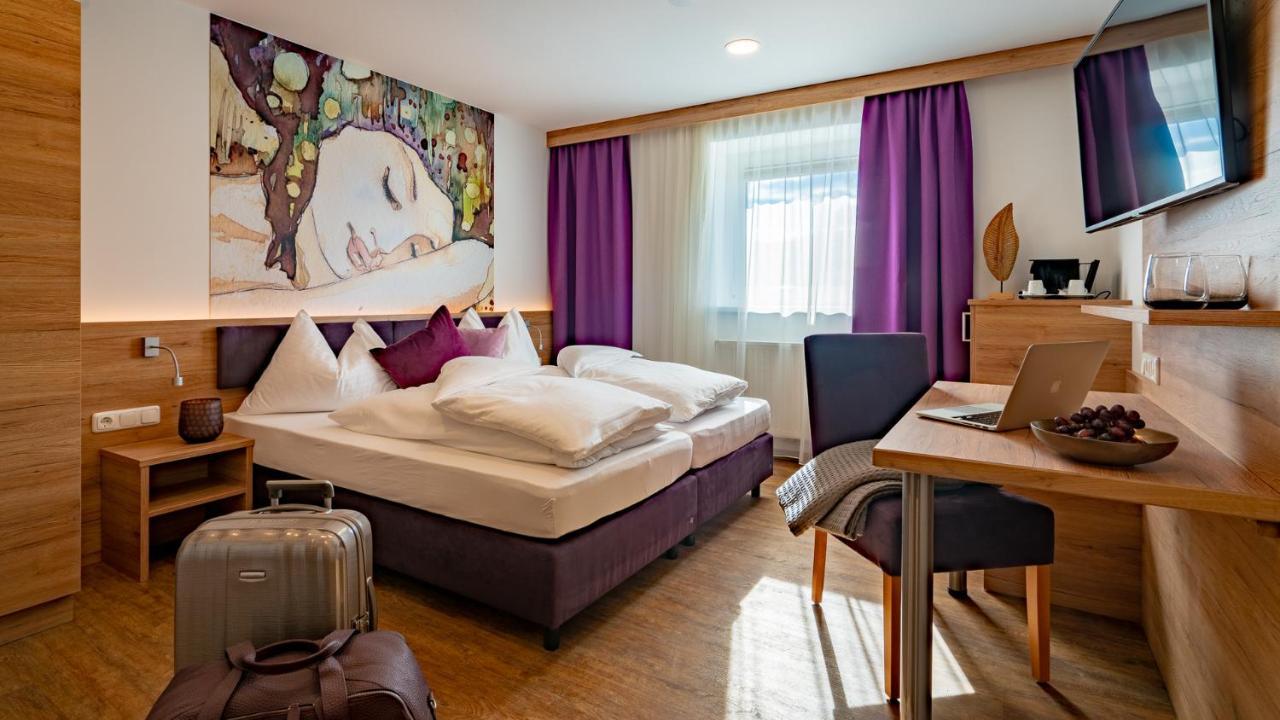 Hotel Stiegler Bed & Breakfast Timelkam Esterno foto
